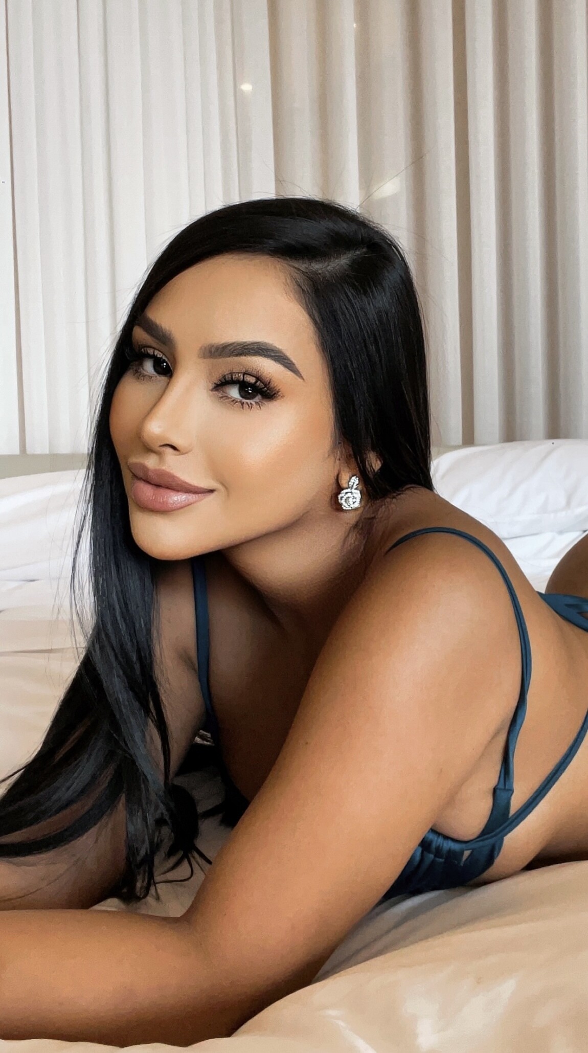 Laris Brazil - Shanghai Escorts | LoveHUB.com